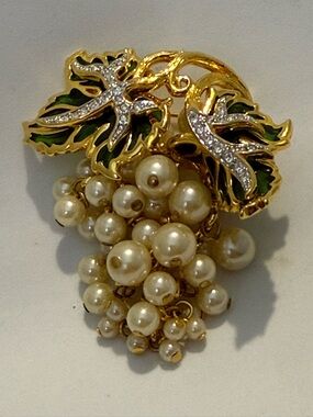 Kenneth J Lane Gold Grapes Enameled Pearl Statement Pin Broach